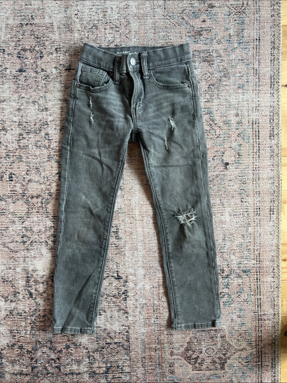Old Navy Boys Distressed Skinny Jeans - Gray size 6 Slim